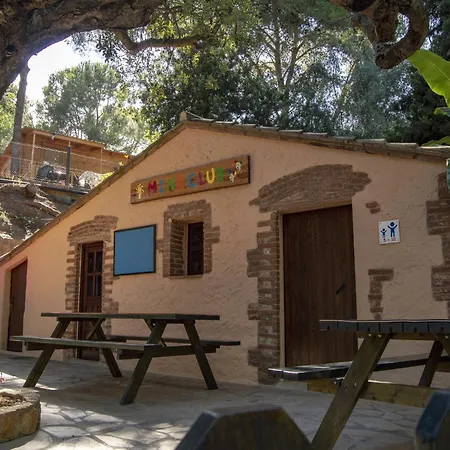 Appealing With Garden Holiday home Miami Playa